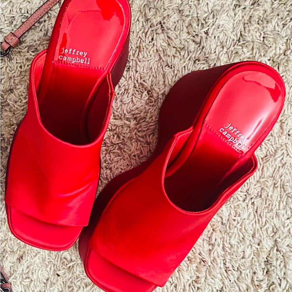 Jeffrey Campbell High Up Wedge in Red Size 7